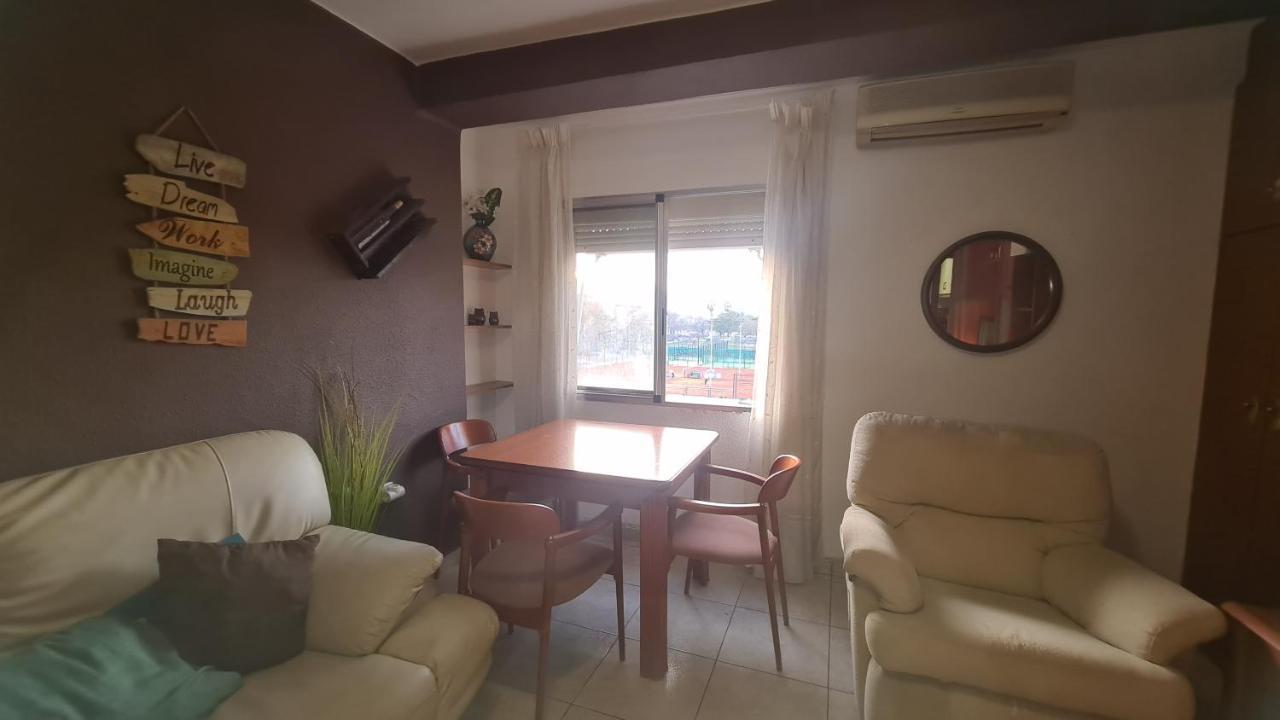 Rooms On Malvarrosa Beach 발렌시아 외부 사진